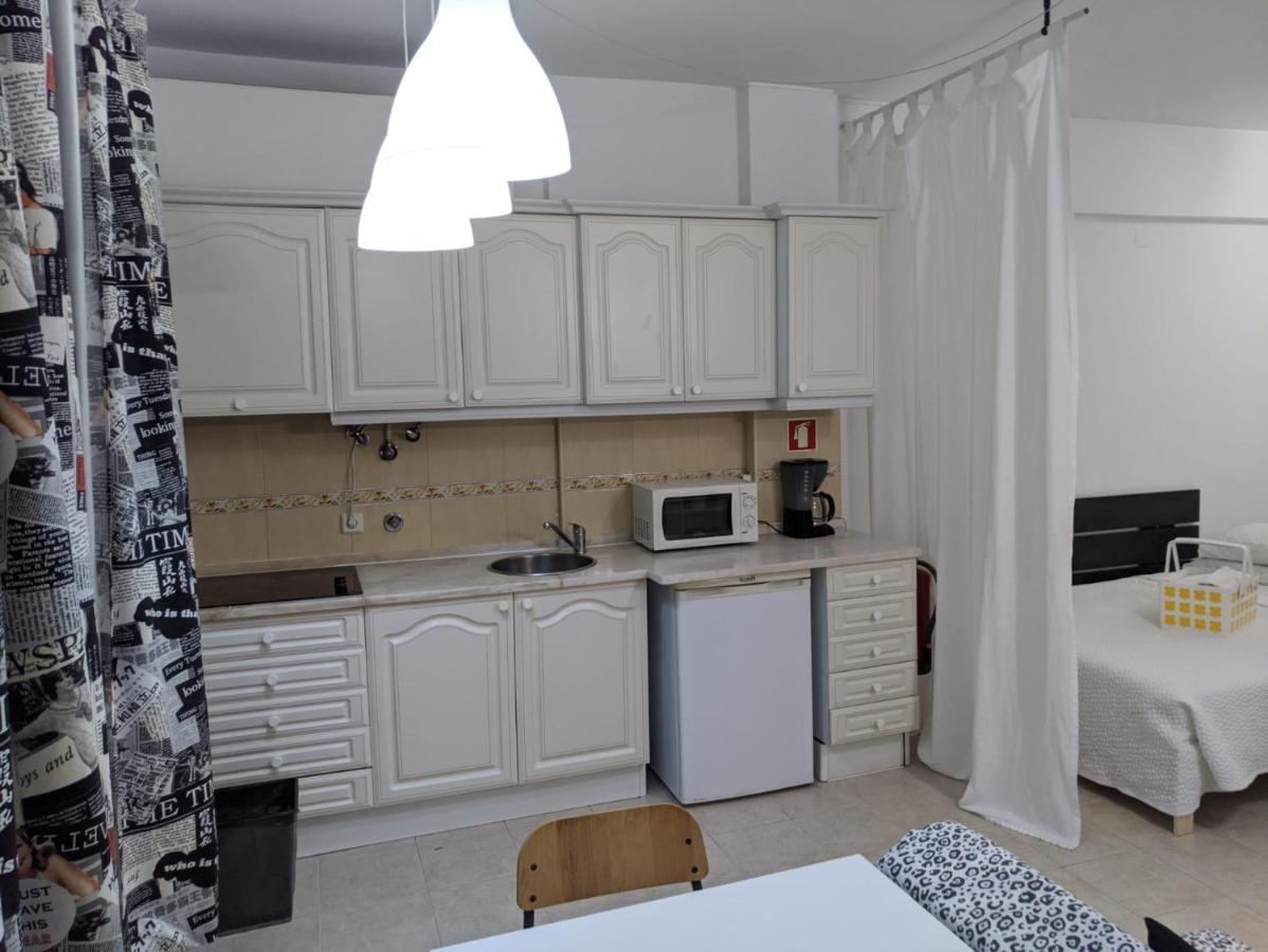 Ferienwohnung In Bed with Lisbon 15E Amadora Exterior foto