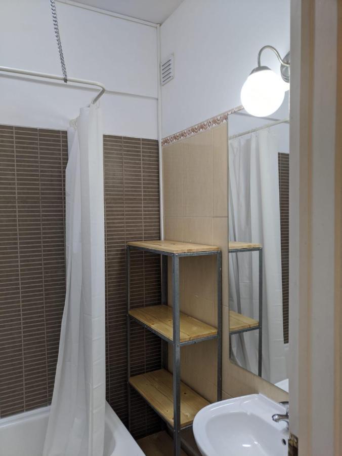 Ferienwohnung In Bed with Lisbon 15E Amadora Exterior foto
